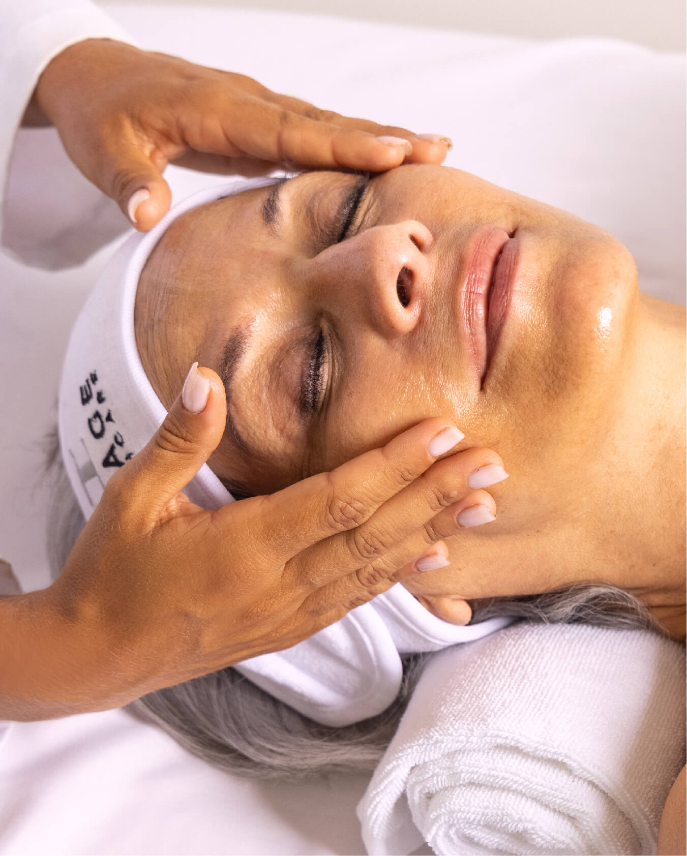 https://identia.digital/stlaurent/wp-content/uploads/2024/05/Autres_traitements_Facial_ImageSkinCare.jpg