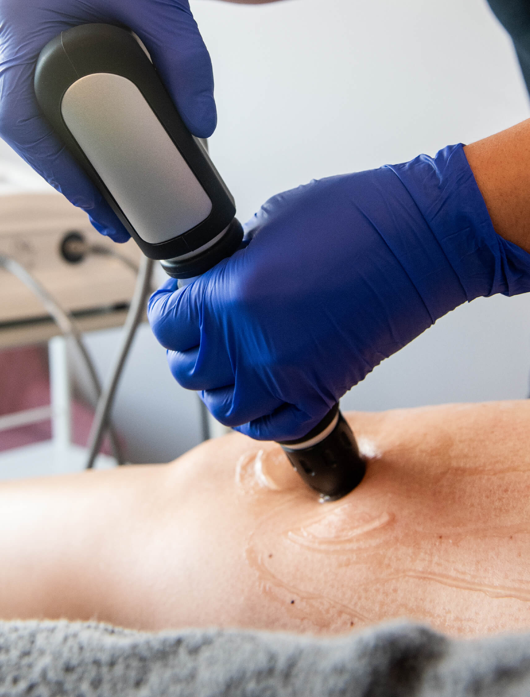 Avantages du traitement CelluSkin Vibe ShockWave à St-Laurent Médico-Esthétique : réduction de la cellulite, raffermissement de la peau et amélioration de la texture cutanée.
